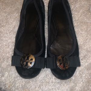 Tory Burch- Black Ladies size 7-7.5 Tory Burch velvet flats